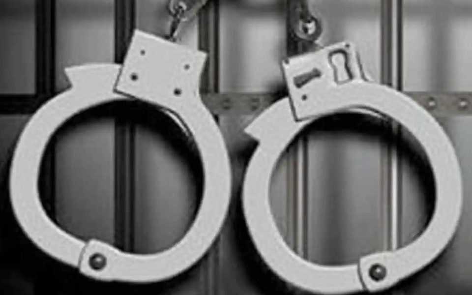 Food delivery man held for molesting woman in Pune