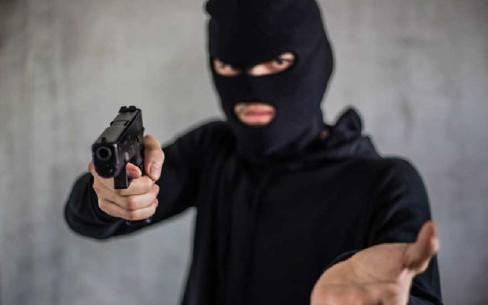 Man tries to rob Kolkata bank with toy gun, arrested