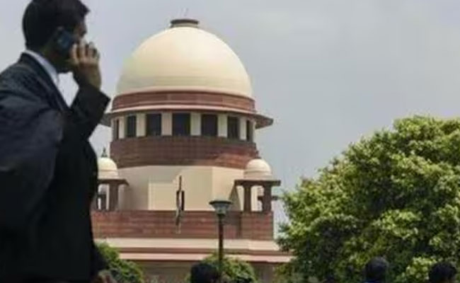 People who criticise court vacations don't understand judges don't have holidays on weekends: SC