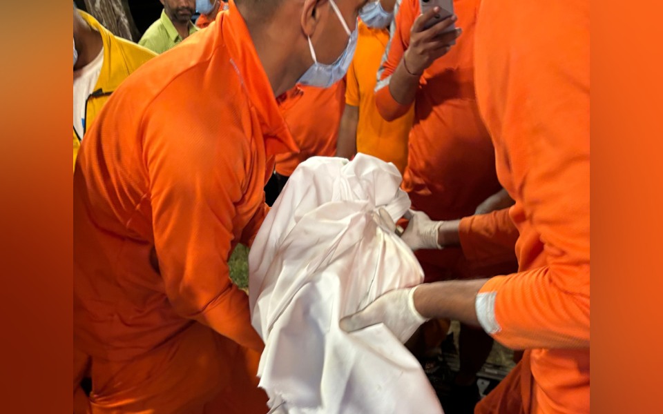 Body of boy thrown into borewell pit by father recovered in Jaipur