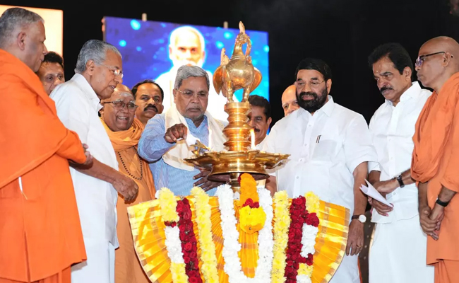 Narayana Guru's philosophy counters majoritarianism amid social divisions, says Siddaramaiah