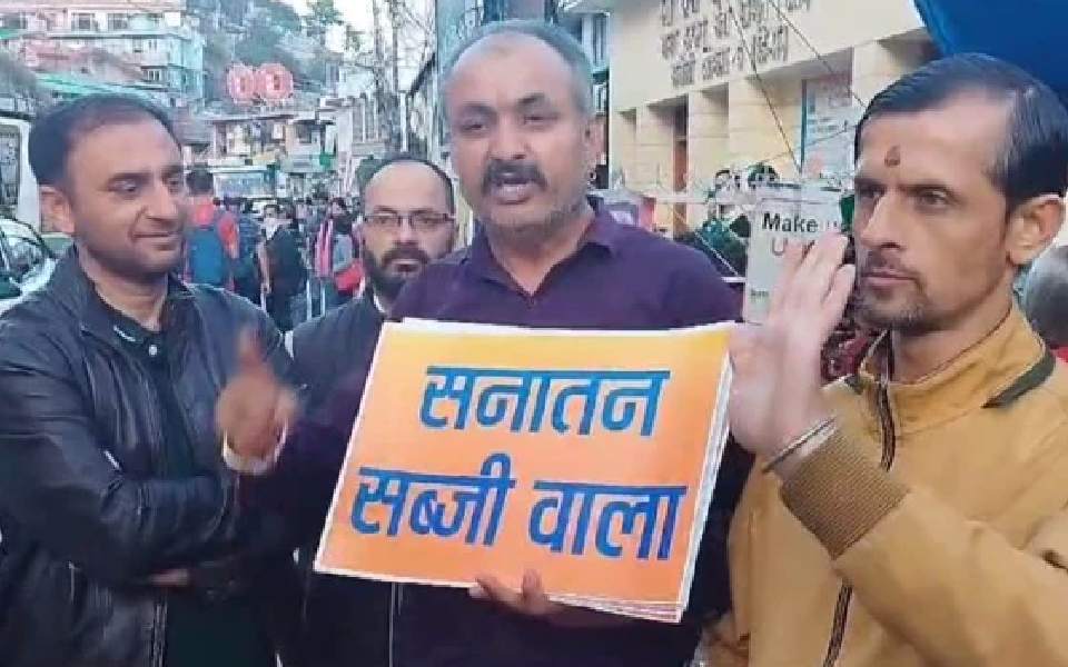 Sanjauli: Pro-Hindutva group urges local vegetable sellers to display ‘Sanatan Sabji Wala’ placards