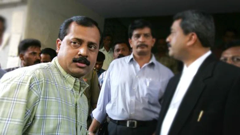 Antilia bomb scare: Hiran's wife suspects Sachin Vaze's role in his death, seeks probe