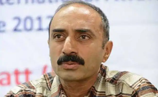 SC rejects Sanjiv Bhatt's plea seeking suspension of sentence in 1996 drug seizure case