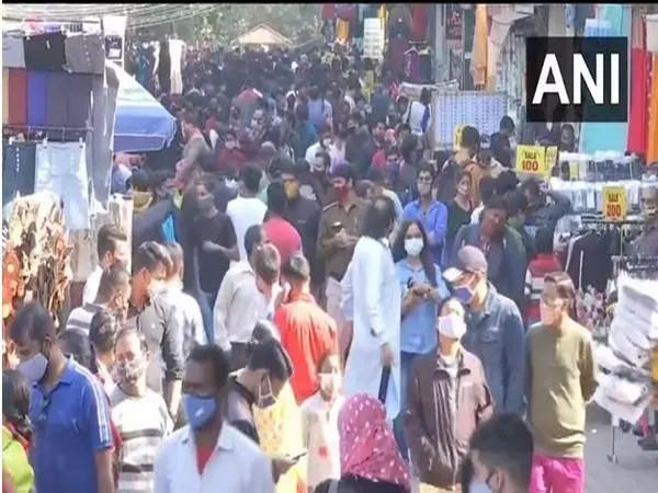 State of affairs frightening; people flowing like river, could lead to stampede: Delhi HC