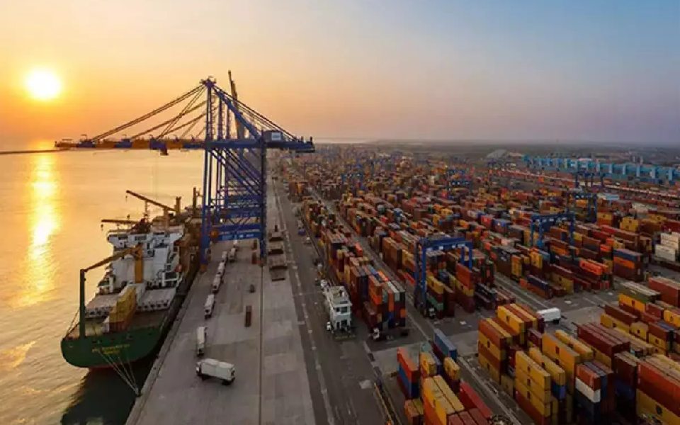 India withdraws transshipment facility for Bangladesh days after Yunus' 'landlocked' remarks