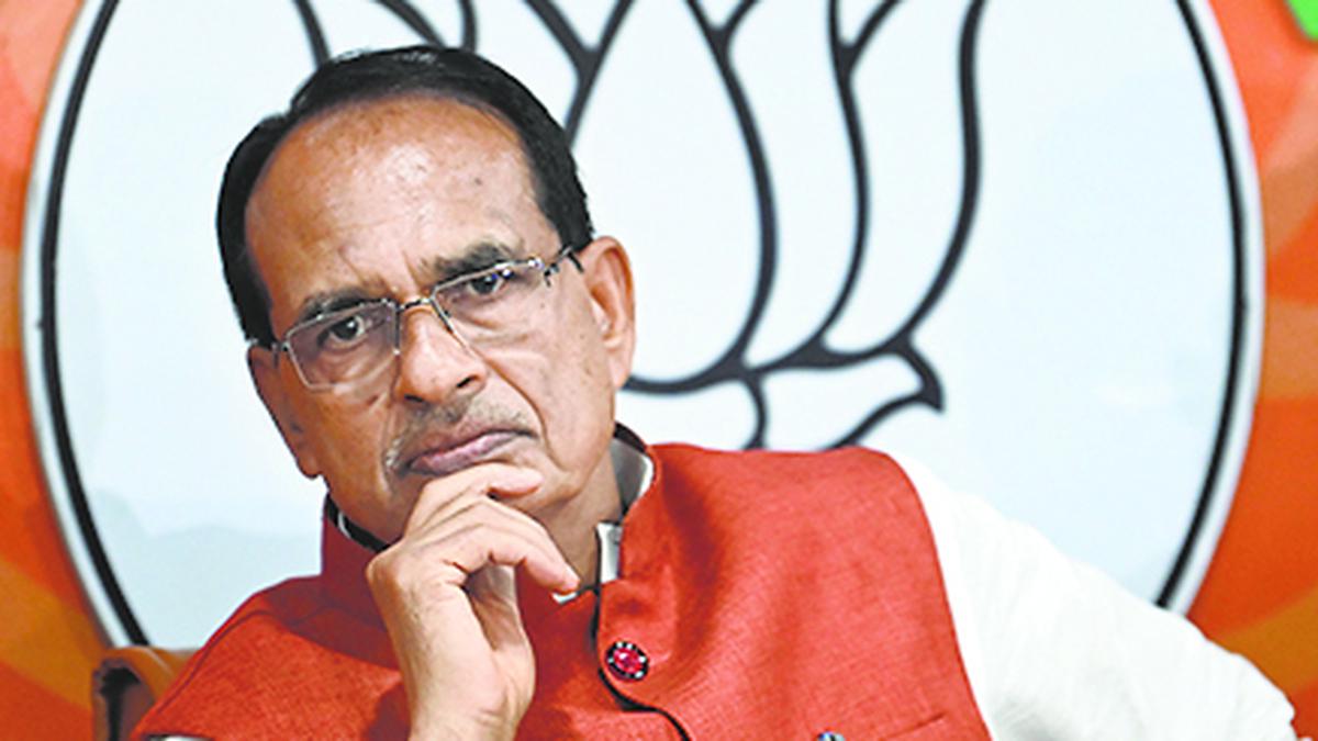 "I would rather die, won't go to Delhi" says Shivraj Singh Chouhan