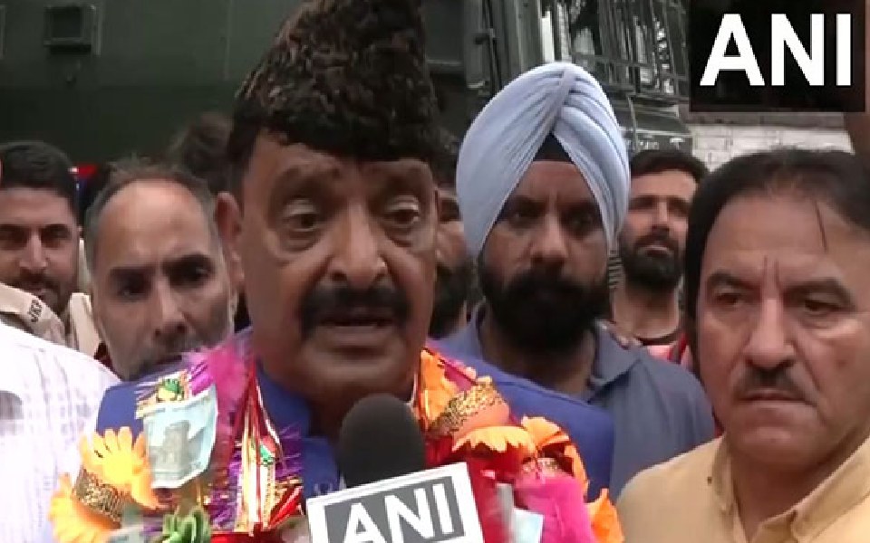 Amid Row Over LG's Power To Nominate 5 MLAs, J-K BJP Leader Says They ...