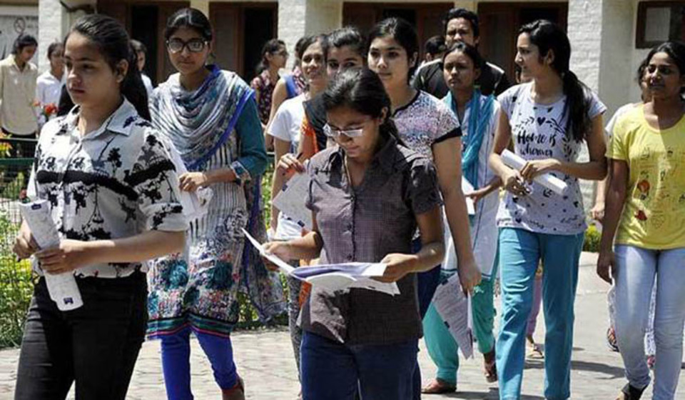 Candidate who got 99.8%  marks in JEE held for using proxy in exam