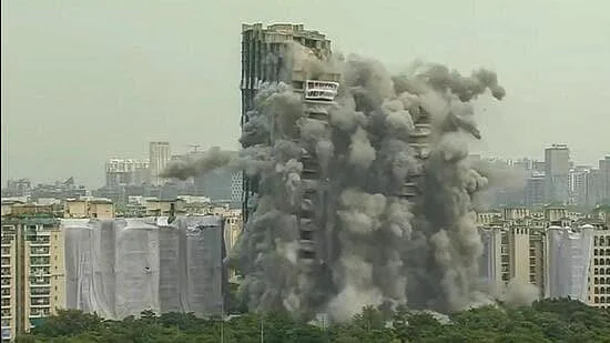 You may face fate of Supertech twin towers, Bombay HC warns developer