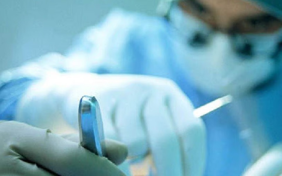 Kerala woman loses nine fingers after cosmetic surgery, police investigation underway
