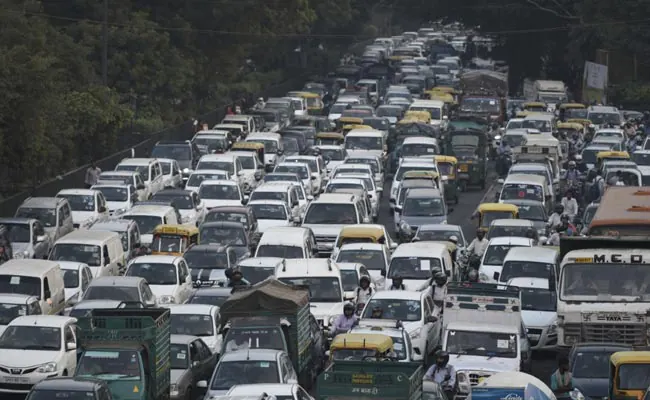 Traffic chaos likely as Delhi's Ashram Flyover to be shut from Jan 1: Police