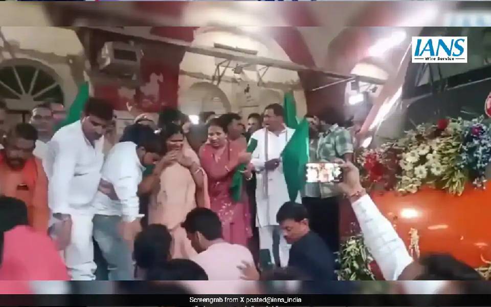 UP: BJP MLA falls on rail track while flagging off Vande Bharat train