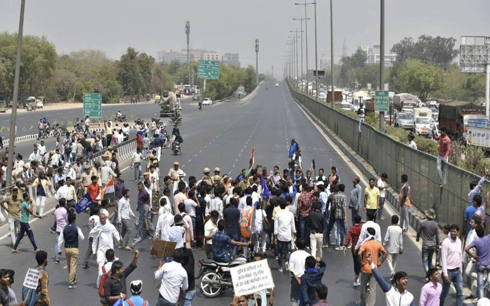 Bharat band: Four killed in MP another dies in police firing in Alwar