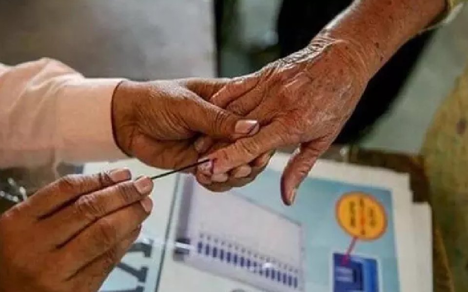 1.48 pc J-K voters opt for NOTA against 0.38 pc in Haryana