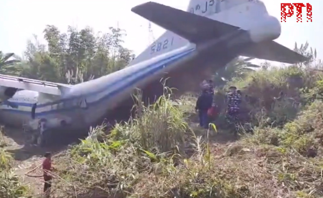 Myanmar plane for repatriation of soldiers crashes at Mizoram airport, 3 injured