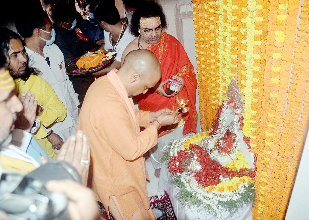 Brought back from Canada after 108 years, goddess Annapurna's idol installed at Varanasi temple