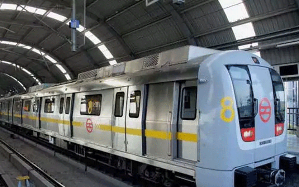 AAP March: Delhi Metro shuts five stations