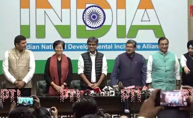 Cong-AAP alliance announces seat-sharing for Delhi, 3 states