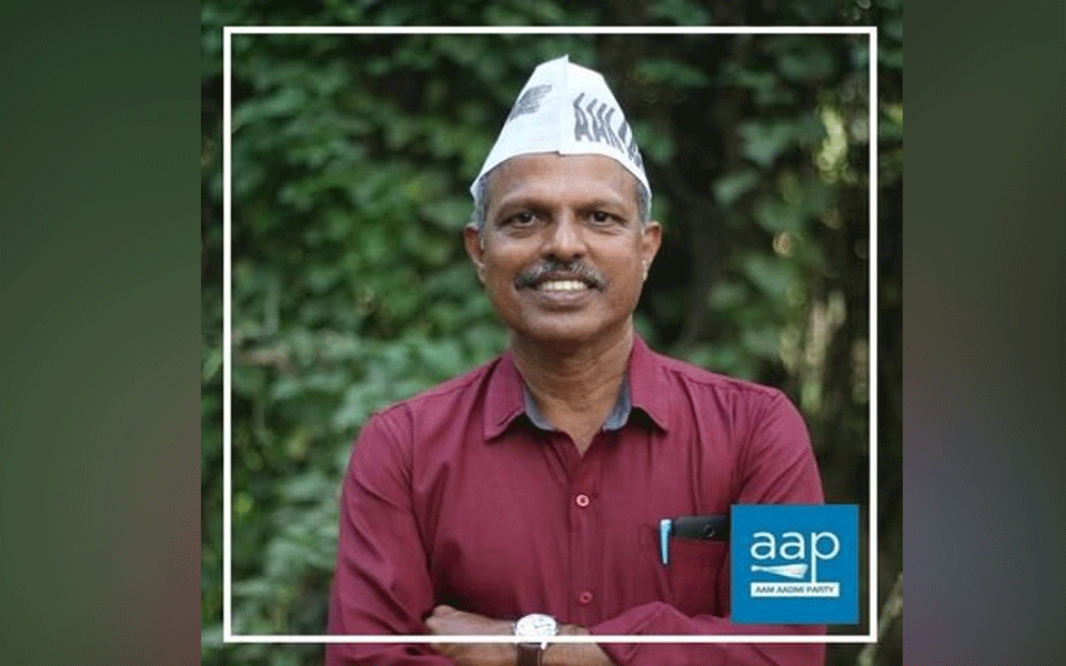 Parrikar should have been transparent to the Goans: AAP leader