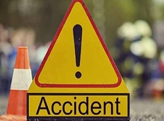 UP: Three killed, one injured in road accident in Kannauj