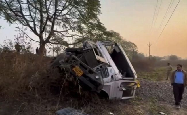 Odisha: 5 police personnel killed, 4 others injured in SUV-truck collision