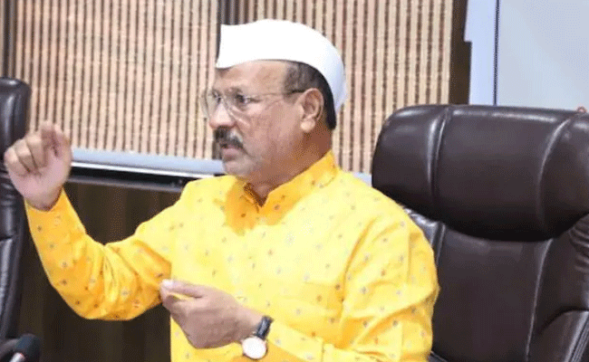 HC notice to Maha minister Abdul Sattar over decision in land dispute