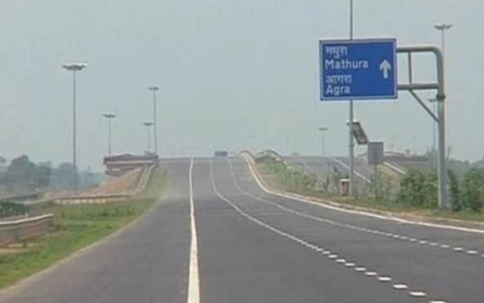 Fatal accidents increasing on Agra-Lucknow Expressway