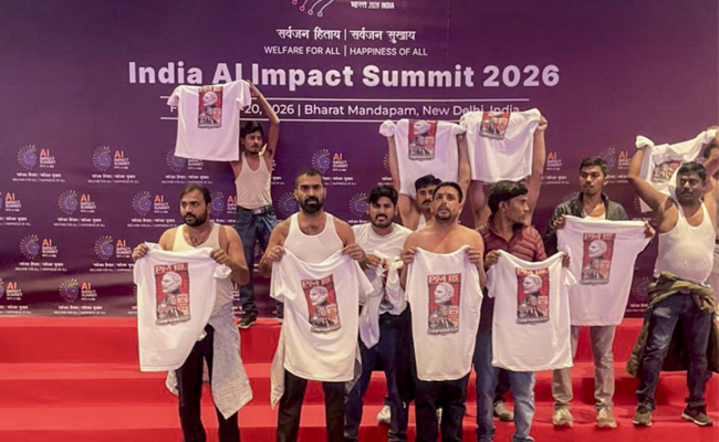 Shirtless protest at AI Summit: Police adds charges of rioting against arrested IYC members