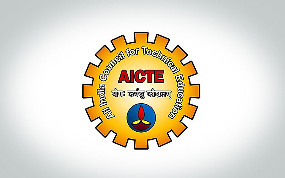 AICTE chief for automatic autonomy to educational institutions