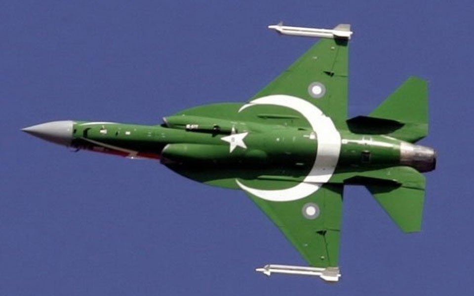 Pak violates Indian air space in J-K's Poonch, Nowshera sectors, drop bombs, pushed back