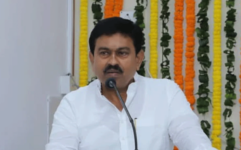 Purported video of MoS Ajay Kumar Mishra surfaced on social media ahead of Lakhimpur violence