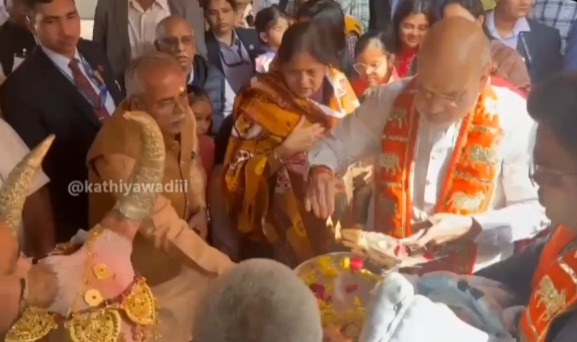 Amit Shah's playful remark at Ahmedabad's Jagannath temple aarti goes viral