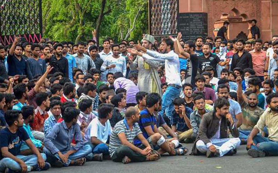 Tension continues in AMU, exams postponed