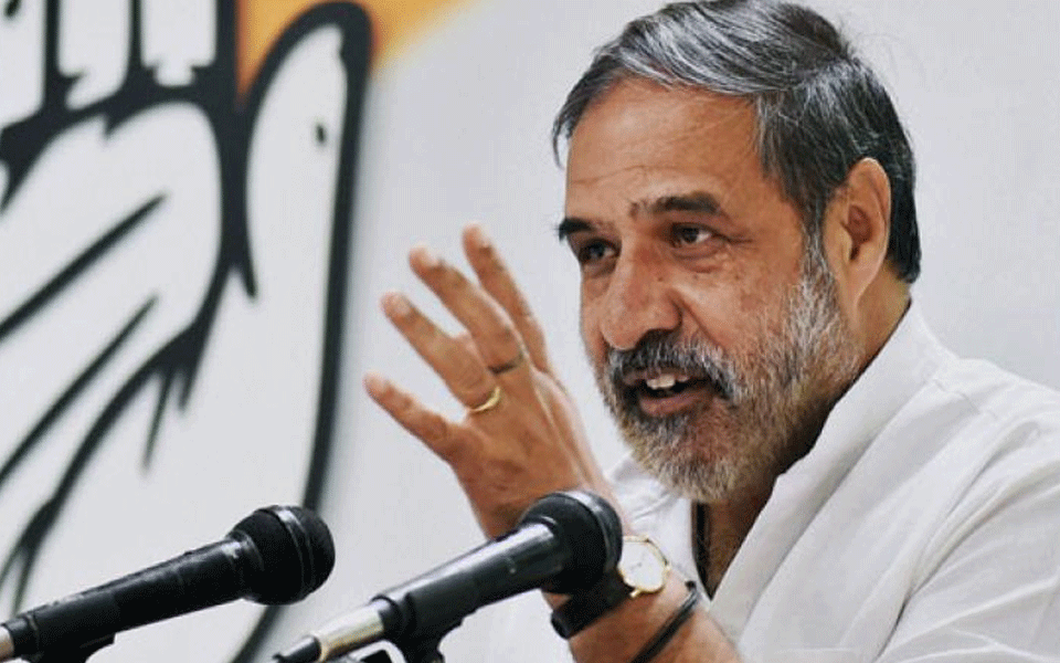 Modi violated secrecy oath in Rafale deal: Congress