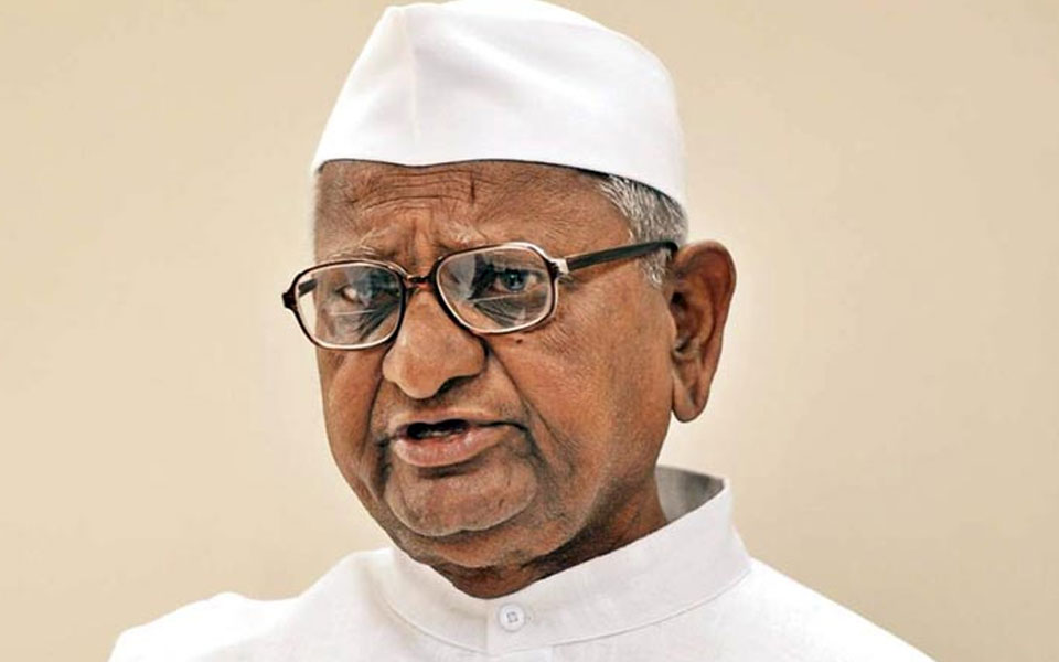 Anna Hazare begins hunger strike over Lokpal