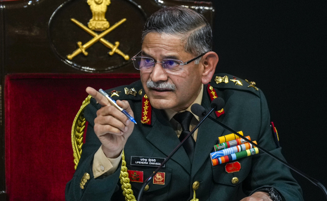 India looking at raising 'rocket-cum-missile' force: Army chief
