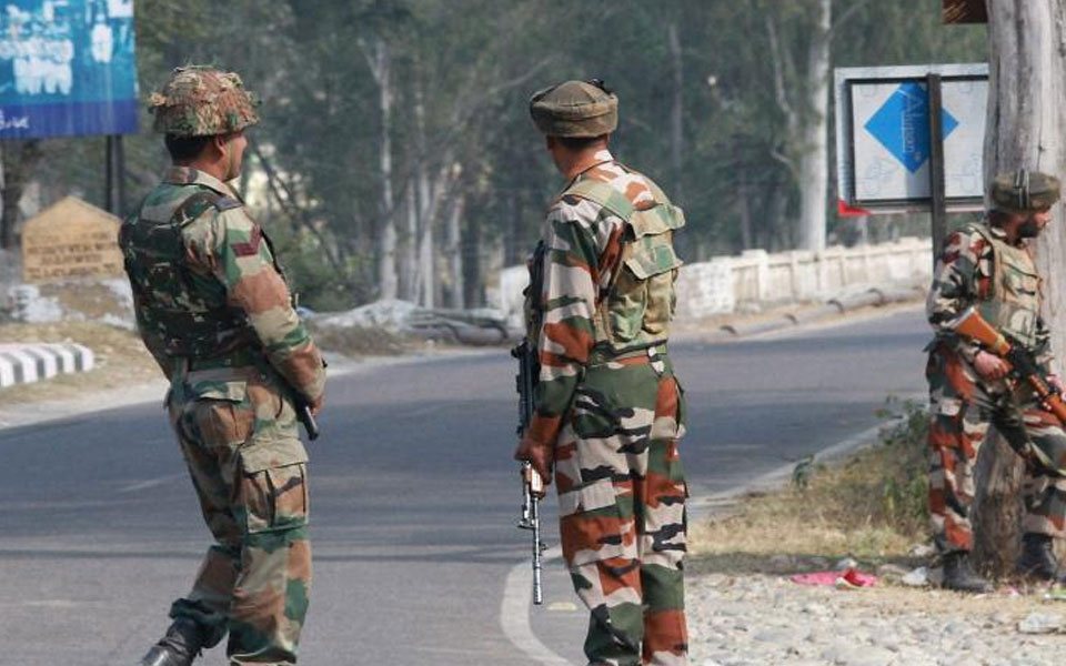 2 soldiers injured in J&K attack