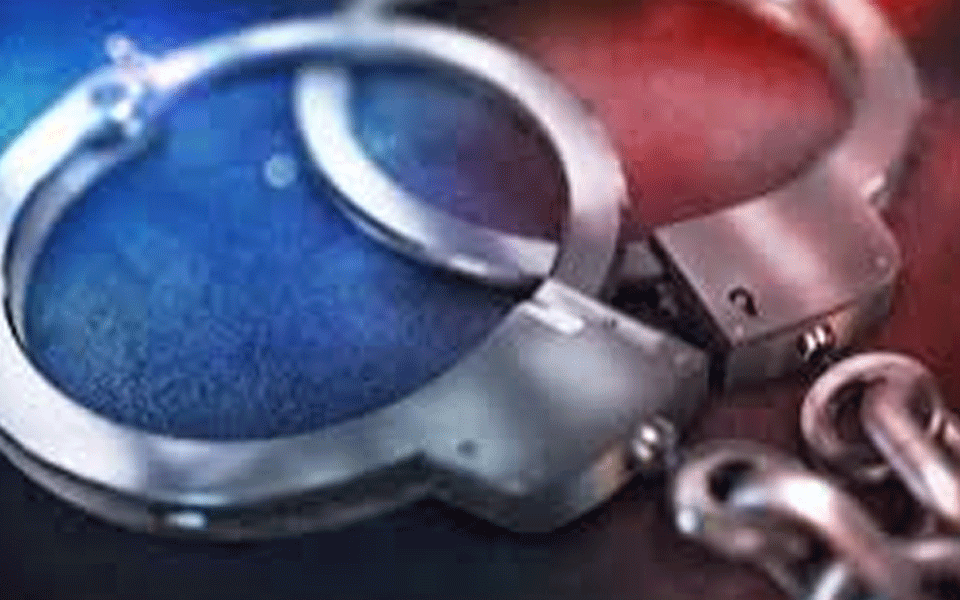 Two Nigerians held in Gurugram with drugs valued at Rs 5 cr