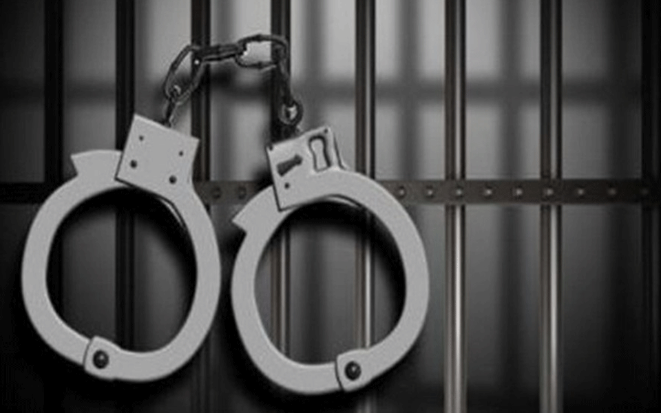 Man with MBBS degree arrested in Delhi for making another person write his exam