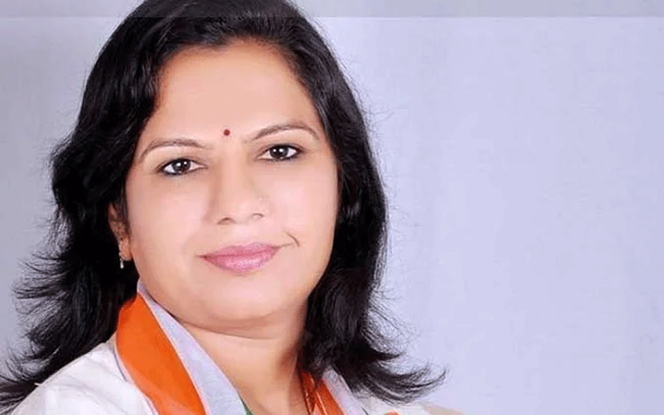 Gujarat: 44 year-old BJP MLA Asha Patel dies of dengue