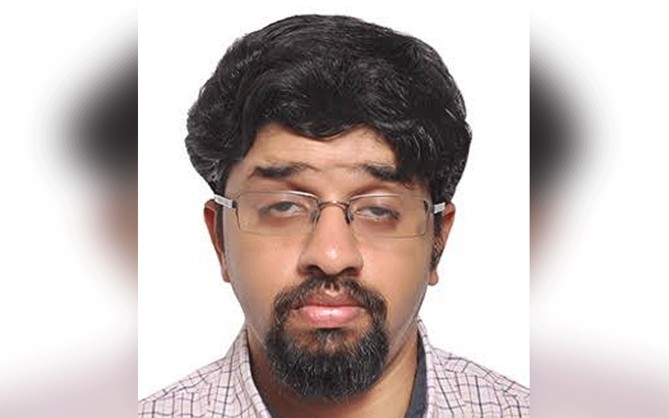 Sitaram Yechury's son dies of COVID-19 in Gurgaon hospital