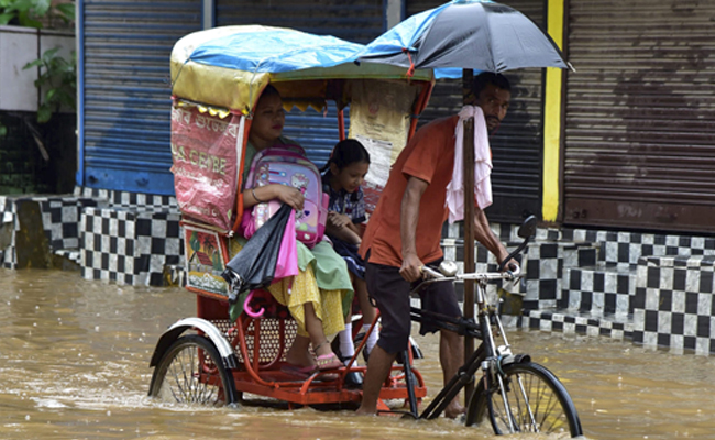 Assam flood situation deteriorates, nearly 3 lakh people affected