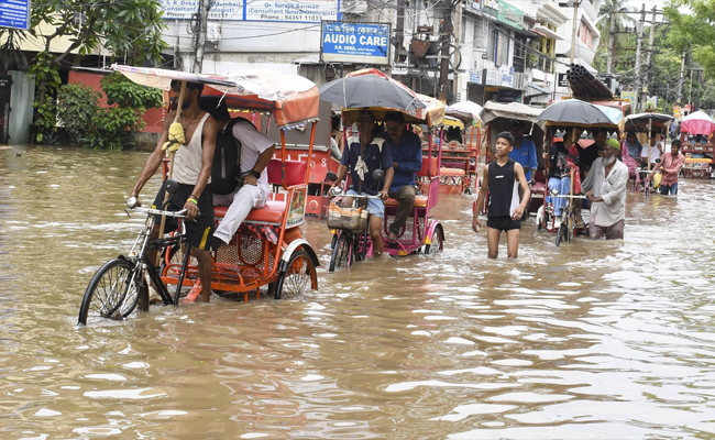Assam flood situation grim, 24 lakh people affected in 29 districts