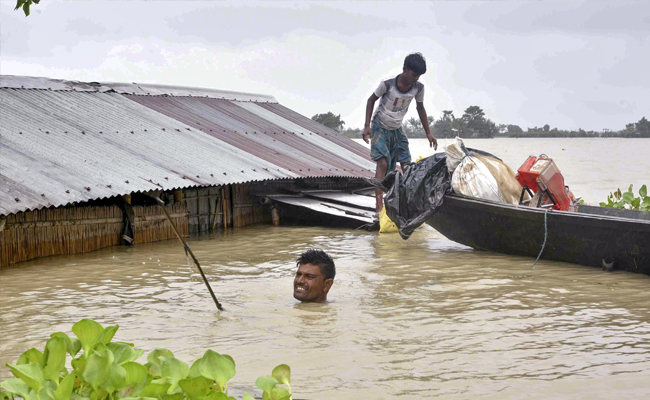 Assam flood situation worsens, over 11 lakh people suffering