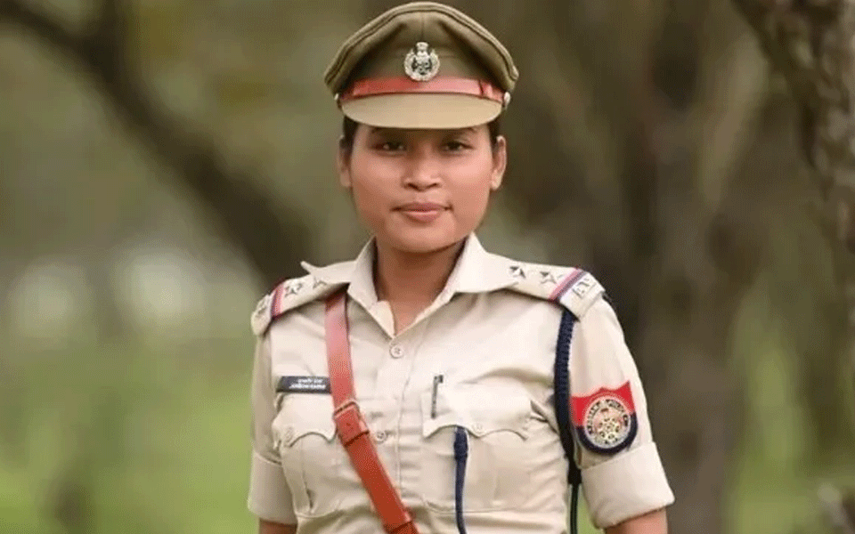 Assam cop who nabbed beau on fraud charges held in corruption case
