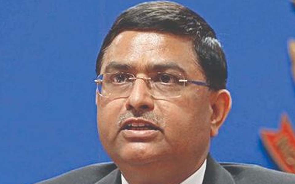 CBI officer investigating corruption case against Rakesh Asthana applies for voluntary retirement