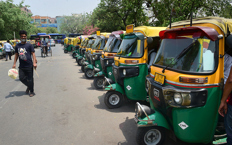 Delhi: App-based taxi drivers' strike to demand CNG subsidy, fare hike enters 2nd day