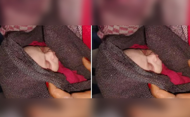 Woman delivers baby girl in train near Faridabad station