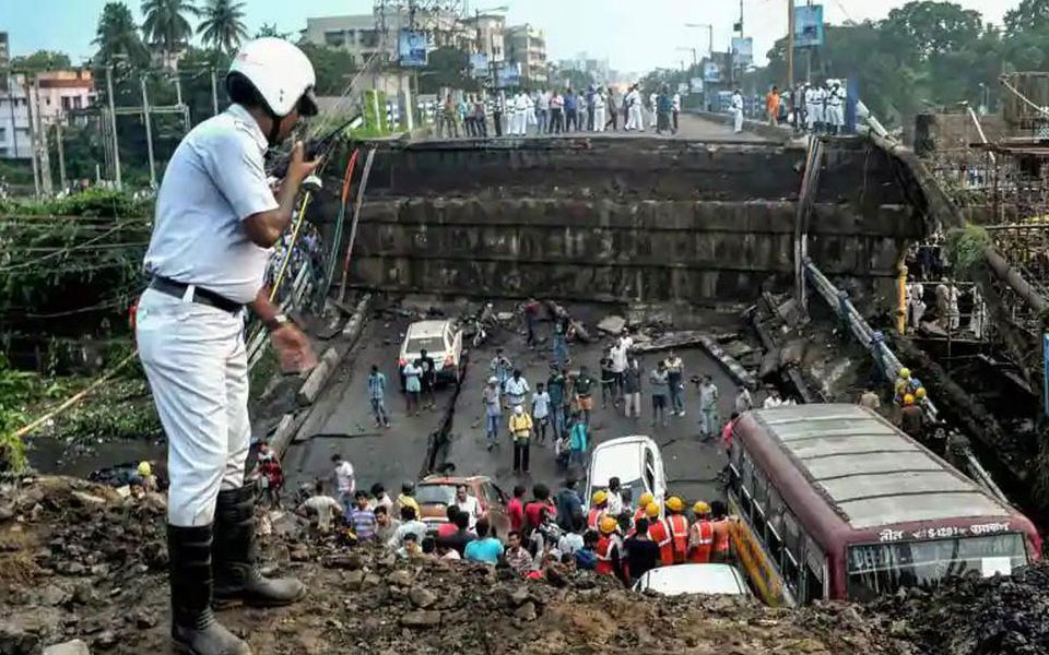 Bengal announces compensation for bridge collapse victim's kin